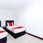 Super Oyo 321 Hotel D\'Elegant