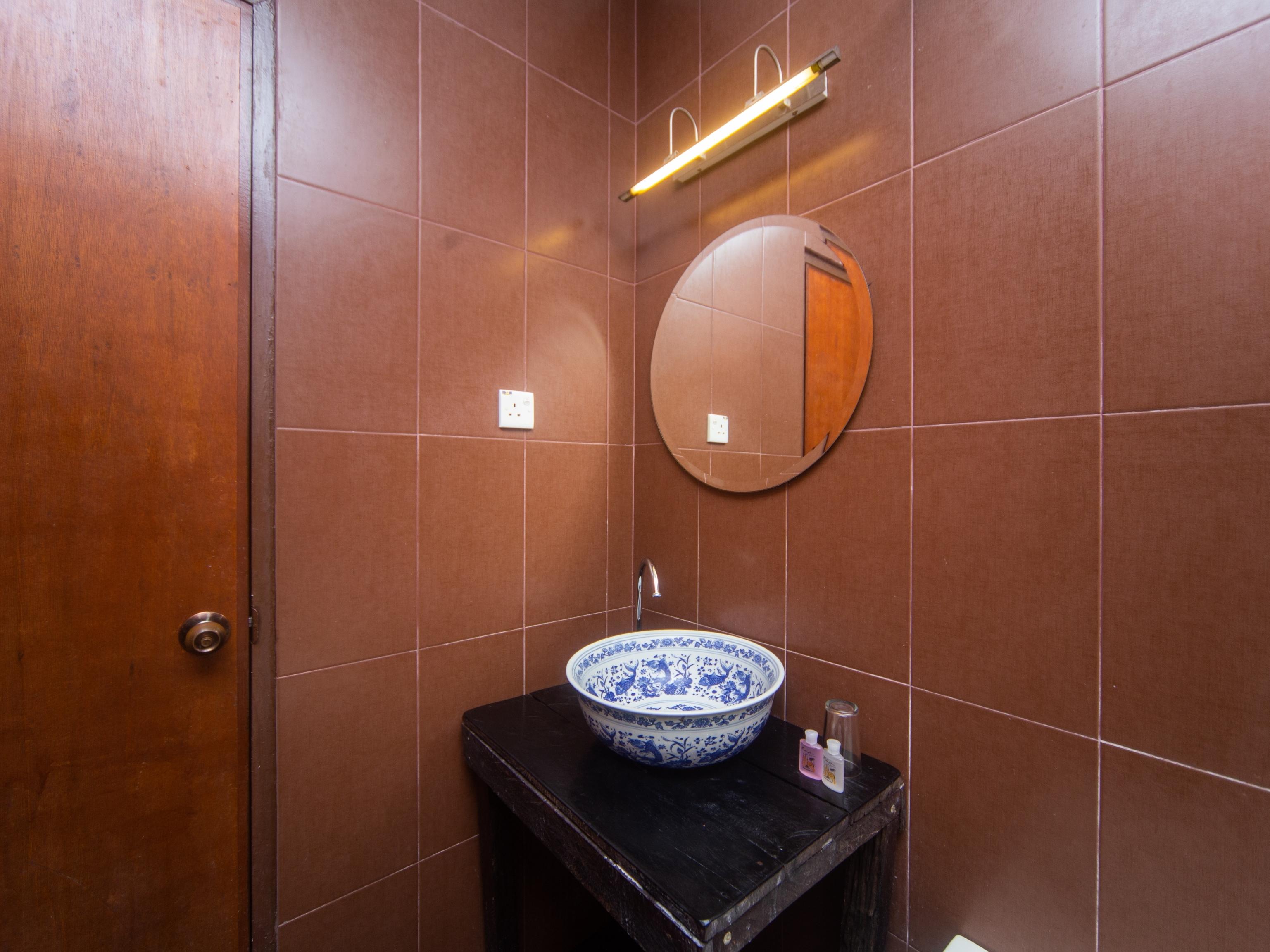 Hotel Super Oyo 321 D'elegant